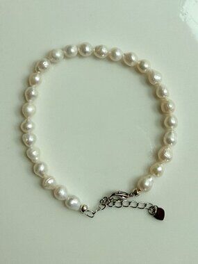 Simply Pearl | 5.5mm Natural Baroque Freshwater Pearl Bracelet